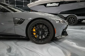 2023 Aston Martin Vantage photo 5