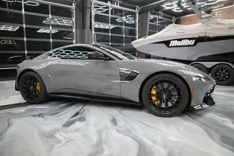 2023 Aston Martin Vantage photo 7