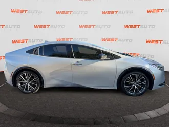 2023 Toyota Prius photo 6
