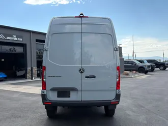 2024 Mercedes-Benz Sprinter 2500 photo 5