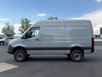 2024 Mercedes-Benz Sprinter 2500 photo 6