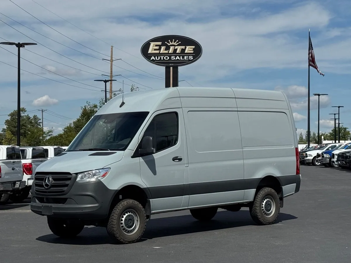 2024 Mercedes-Benz Sprinter 2500 Cargo 144 WB