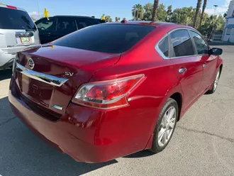 2013 Nissan Altima photo 2
