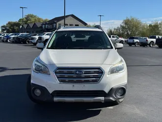 2016 Subaru Outback photo 2
