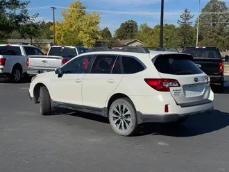 2016 Subaru Outback photo 5