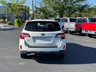 2016 Subaru Outback photo 6