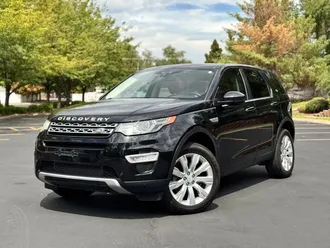 2015 Land Rover Discovery Sport photo 2