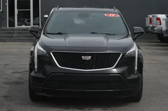 2019 Cadillac XT4 photo 2