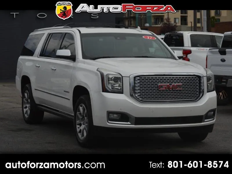 2017 GMC Yukon XL Denali 4WD
