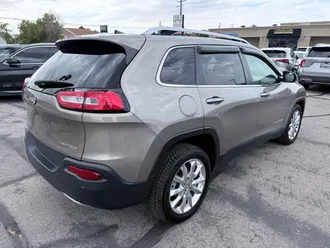 2016 Jeep Cherokee photo 5