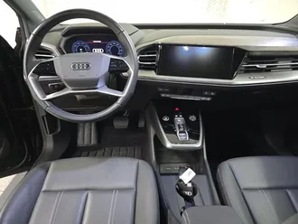 2023 Audi Q4 e-tron photo 7