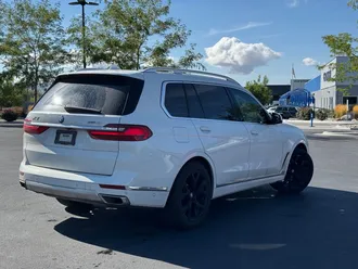 2020 BMW X7 photo 7