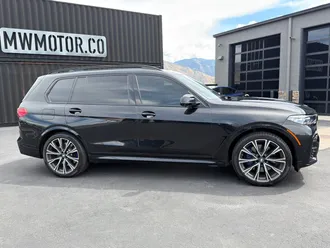 2022 BMW X7 photo 5