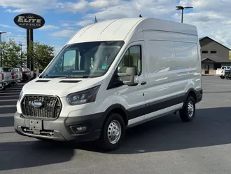 2025 Ford Transit-250 photo 3