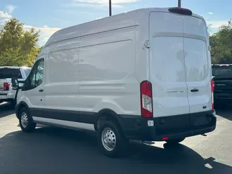 2025 Ford Transit-250 photo 5
