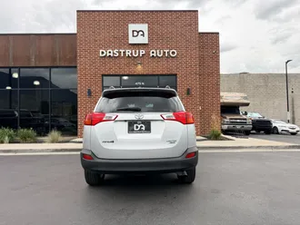 2015 Toyota RAV4 photo 5