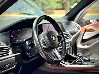 2020 BMW X7 photo 5