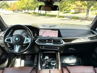2020 BMW X7 photo 6