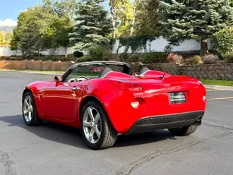 2009 Pontiac Solstice photo 3
