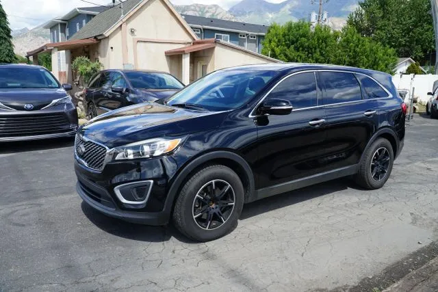 2018 Kia Sorento L Sport Utility 4D