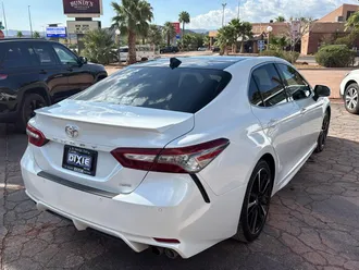 2018 Toyota Camry photo 3