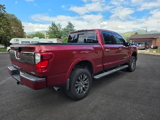 2016 Nissan Titan XD photo 6