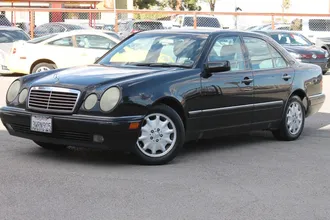 1997 Mercedes-Benz E-Class photo 4