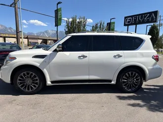 2020 Nissan Armada photo 3