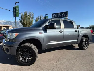 2010 Toyota Tundra photo 2
