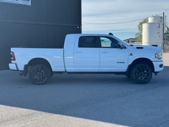 2022 Ram 2500 photo 3
