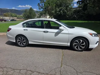 2017 Honda Accord Sedan photo 6