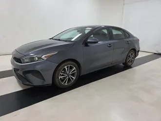 2023 Kia Forte photo 2