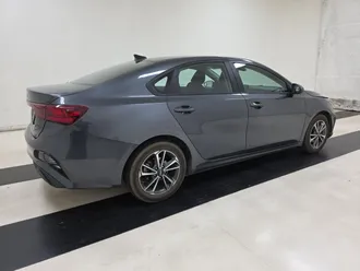 2023 Kia Forte photo 4