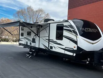 2021 KEYSTONE OUTBACK photo 2