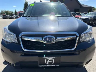 2016 Subaru Forester photo 6