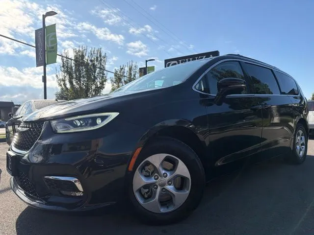 2022 Chrysler Pacifica Touring L