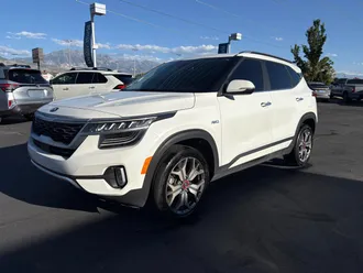 2021 Kia Seltos photo 3