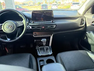 2021 Kia Seltos photo 7