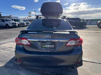 2011 Toyota Corolla photo 4