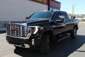 2024 GMC SIERRA 2500HD photo 3