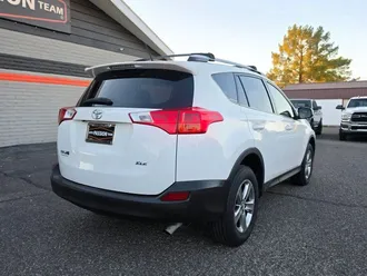 2015 Toyota RAV4 photo 5