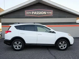 2015 Toyota RAV4 photo 6
