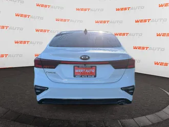 2021 Kia Forte photo 4