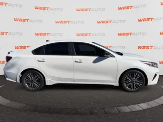 2023 Kia Forte photo 6