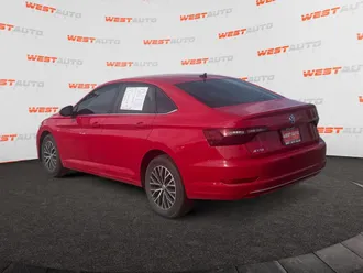 2021 Volkswagen Jetta photo 3