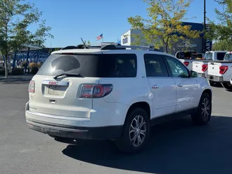 2013 GMC Acadia photo 7