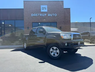 2010 Toyota Tacoma photo 4