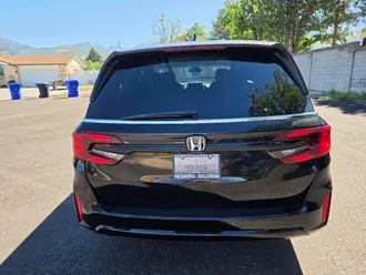 2025 Honda Odyssey photo 4