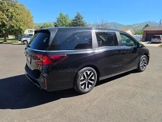 2025 Honda Odyssey photo 5