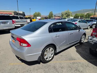 2010 Honda Civic Sdn photo 4